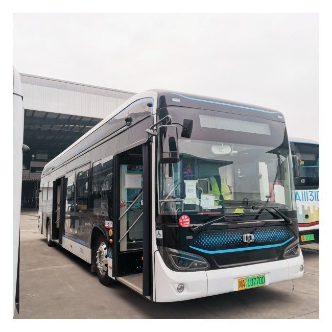 Pure Electric Bus 12m E Bus Niedrigfußboden Neuer Energiebus 46 Sitzplätze für den öffentlichen Verkehr.