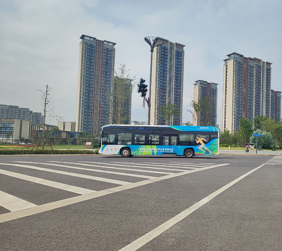 12m Elektrobus Stadtbussen mit niedrigem Boden Busse nationaler Expressbus 41-Sitzer Bus für den öffentlichen Verkehr.